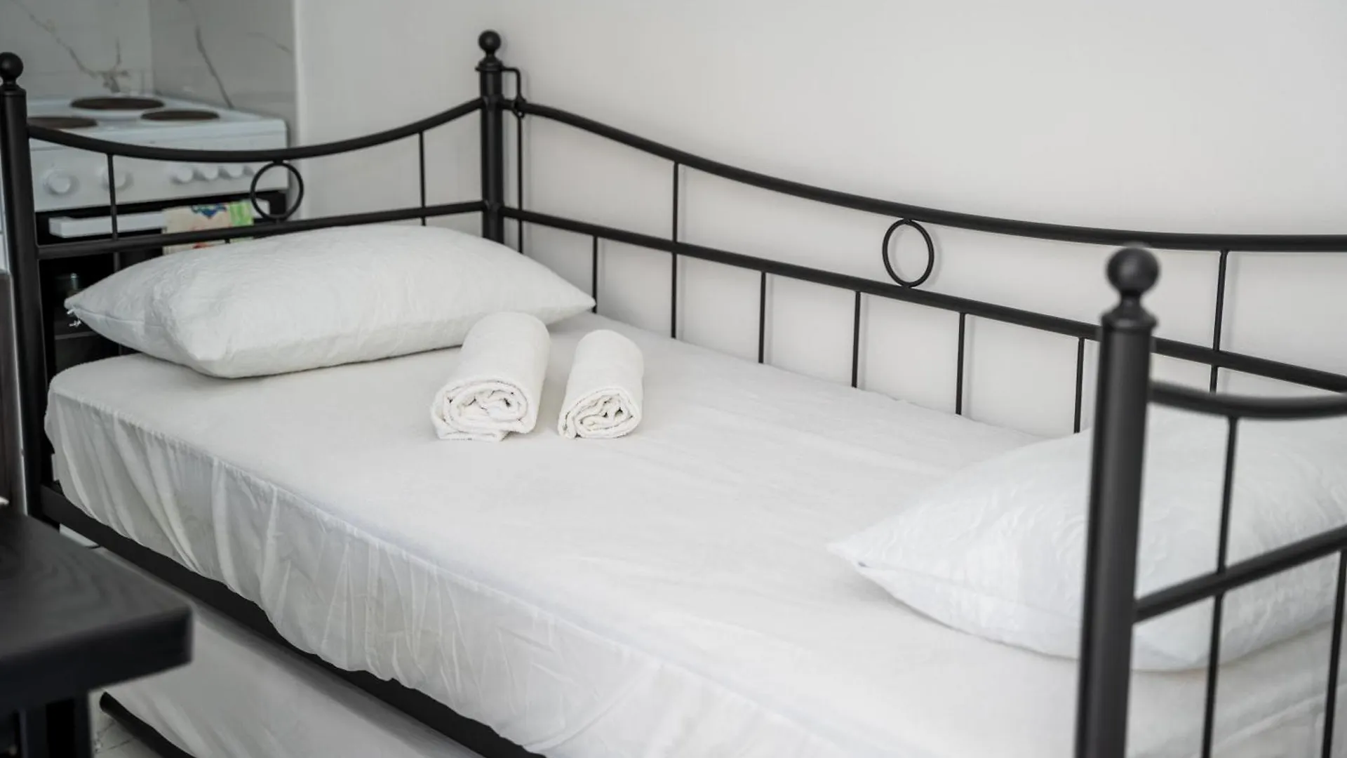 Kris Vacations In Saranda Apartment Sarande